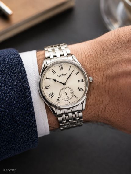 Seiko Mens Vintage Roman Sapphire 39mm
